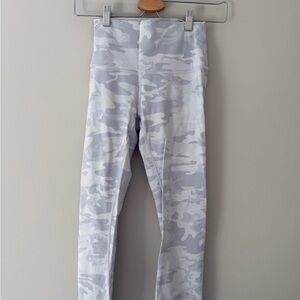 Lululemon Athletica Gray Camouflage Leggings